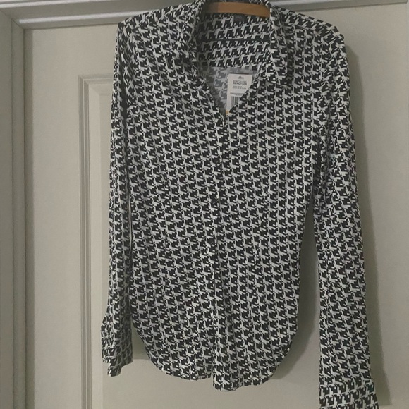 Kenneth Cole Reaction Ling Sleeved Button Front Blouse NWT Size Small - Picture 10 of 10